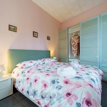 Siracusa Comfy & Central Apartment With Terrace Syracuse Bagian luar foto