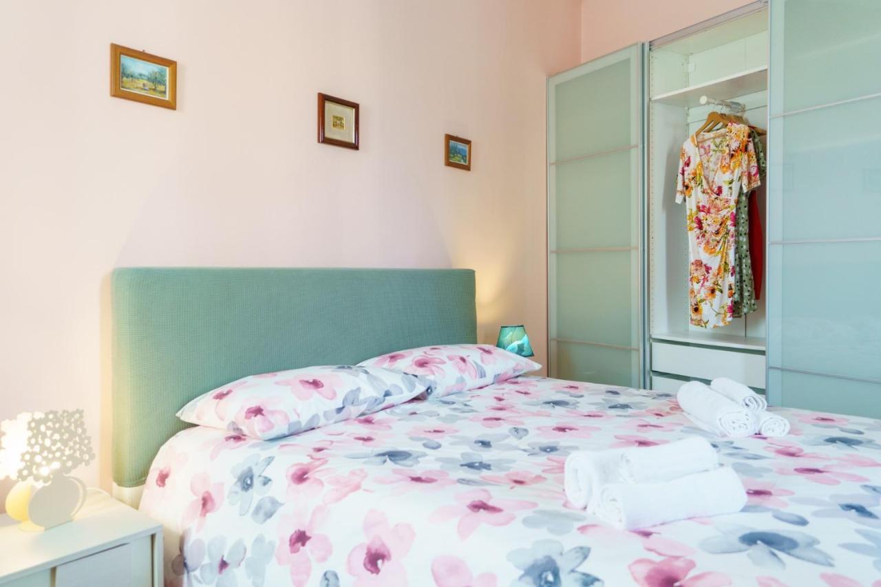 Siracusa Comfy & Central Apartment With Terrace Syracuse Bagian luar foto