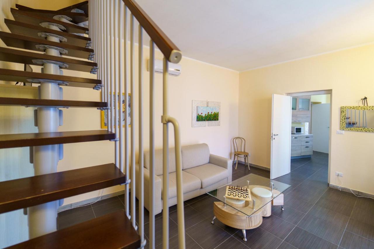 Siracusa Comfy & Central Apartment With Terrace Syracuse Bagian luar foto