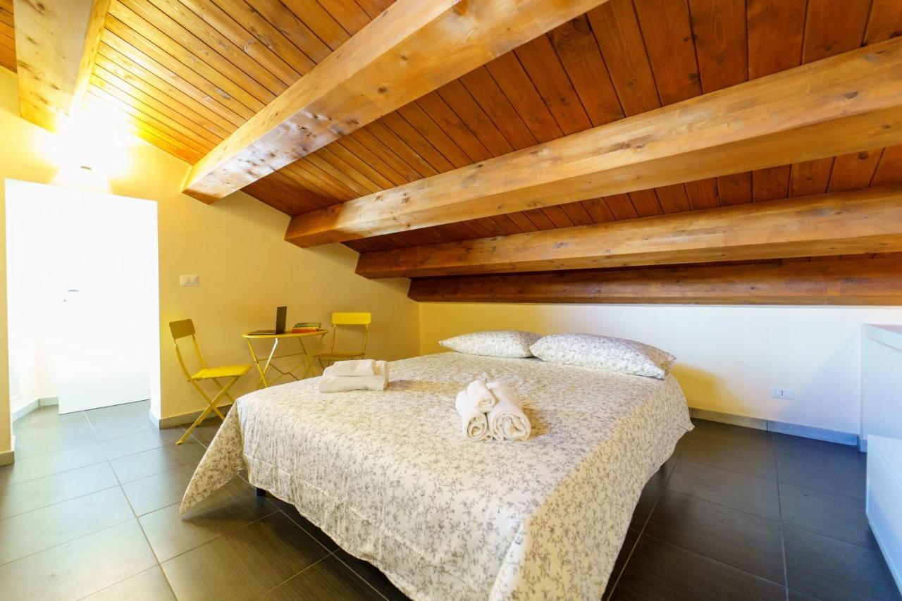 Siracusa Comfy & Central Apartment With Terrace Syracuse Bagian luar foto